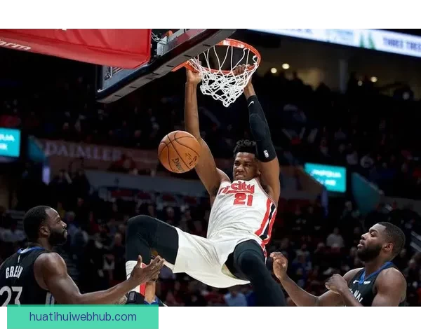 怀特塞德称赞CBA球员真实对抗少假摔体现尊重精神